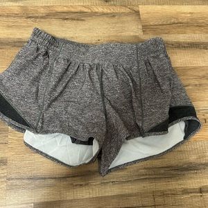 Lululemon Hotty hot shorts